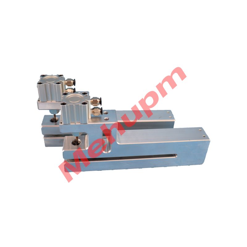 Tear Notch Pneumatic Hole Punch for Plastic Bag Making Machine樣品